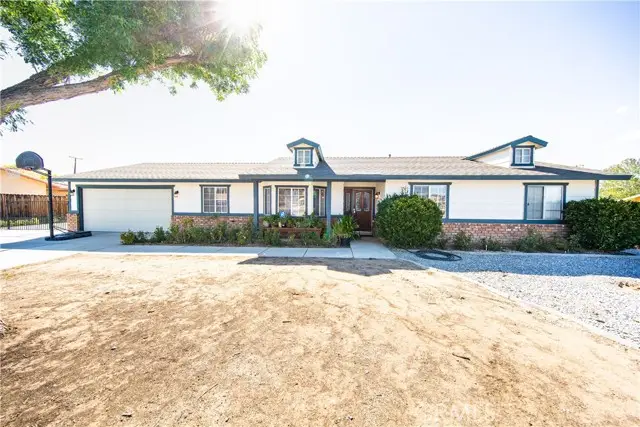 14024 Delaware Road, Apple Valley, CA 92307 - Image #1