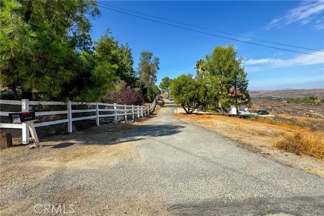 1 Heizer Drive, Perris, CA 92570 - #1