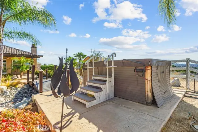 17509 Fairbreeze Court, Riverside, CA 92504 - Image #2