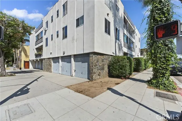 505 Cedar Avenue #2A, Long Beach, CA 90802 - Image #2