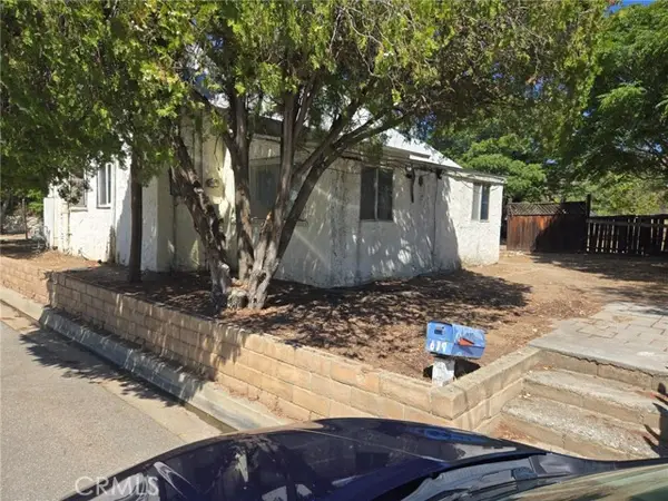 619 Gilman, Banning, CA 92220