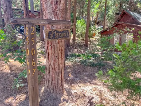 65807 N Boa Drive, Crestline, CA 92325