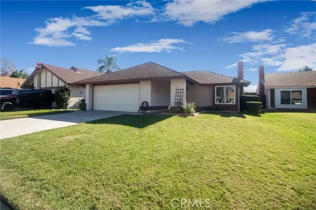 2074 Valleywood Street, Colton, CA 92324 - Image #1