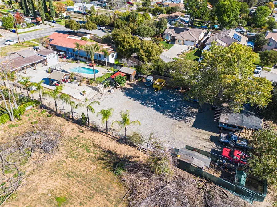 35181 Eureka, Yucaipa, CA 92399 - Image #2