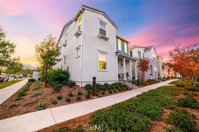 4037 Summer Way, Corona, CA 92883 - Image #2