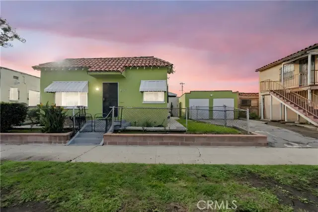 7015 S Harvard, Los Angeles, CA 90047 - Image #1