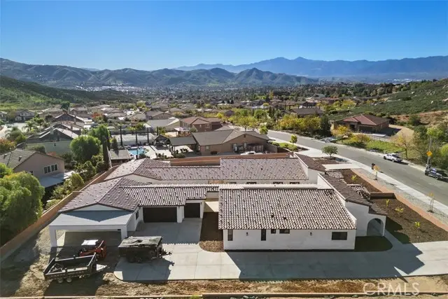 4477 Gilchrist Drive, Riverside, CA 92505 - #2