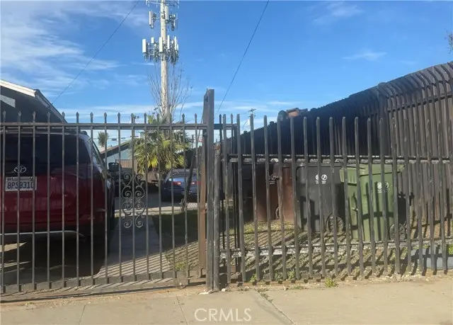 215 E Elm, Compton, CA 90220 - Image #2