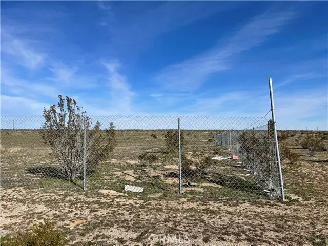 196 Ave G, Lancaster, CA 93535 - Image #2