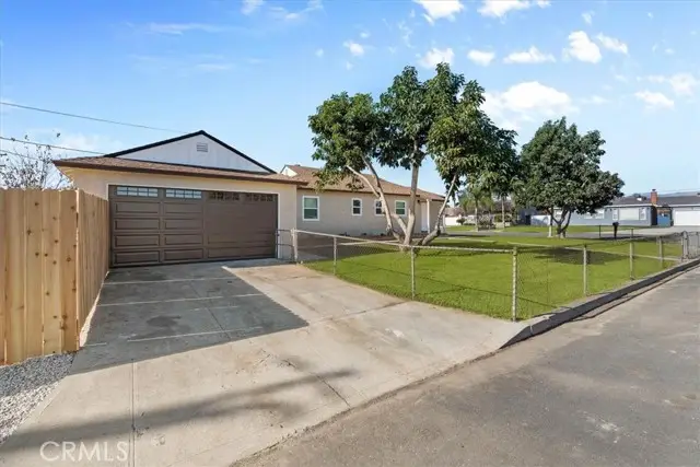 4043 Olive, Chino, CA 91710 - Image #2