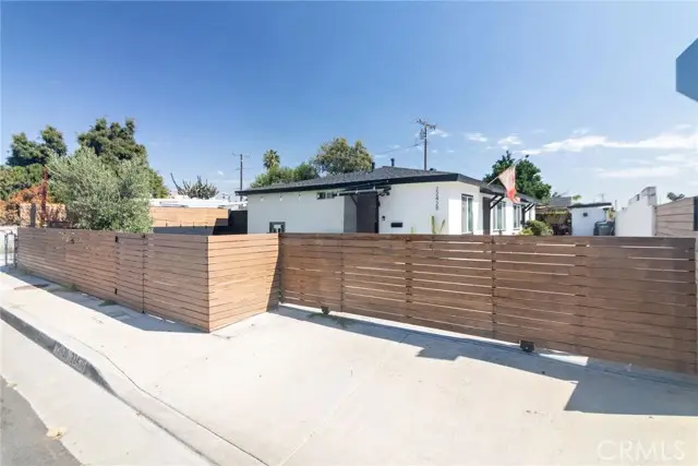 22428 Devlin, Hawaiian Gardens, CA 90716 - Image #1