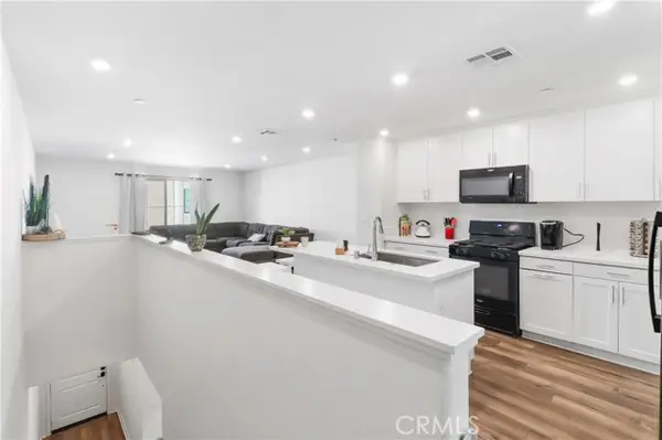 466 N Glenwood, Rialto, CA 92376