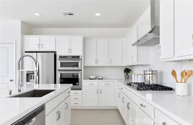 745 Spyglass Court, Perris, CA 92571 - #3