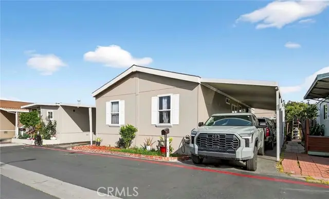 1241 N East, Anaheim, CA 92805 - #1