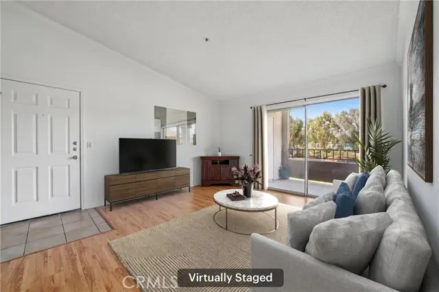 1995 Las Colinas Circle #307, Corona, CA 92879 - #3