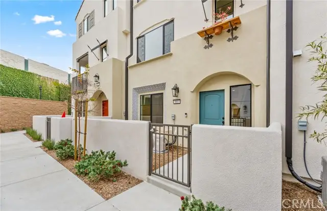 101 Kimberwick Court, Burbank, CA 91506 - #1