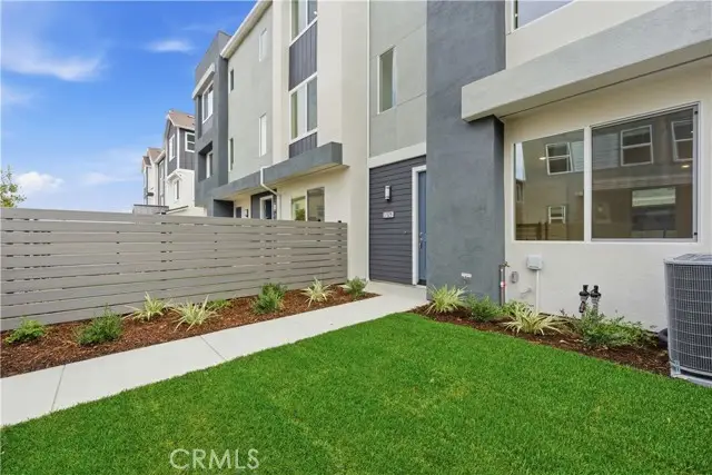 27341 Bear Creek Lane, Valencia, CA 91381 - #2