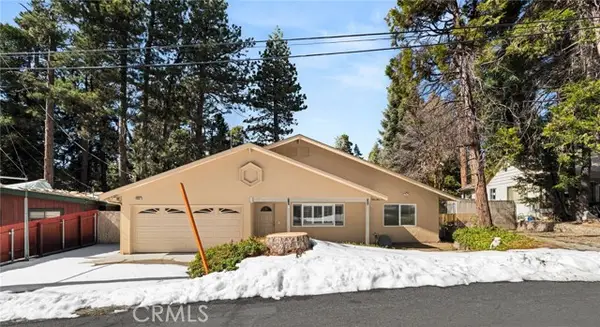 31686 Luring Pines Circle, Running Springs, CA 92382