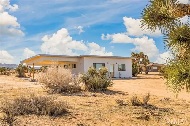 59149 Desert Gold Drive, Yucca Valley, CA 92284 - Image #2