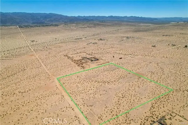 8888 Mesa Drive, Twentynine Palms, CA 92277 - #2