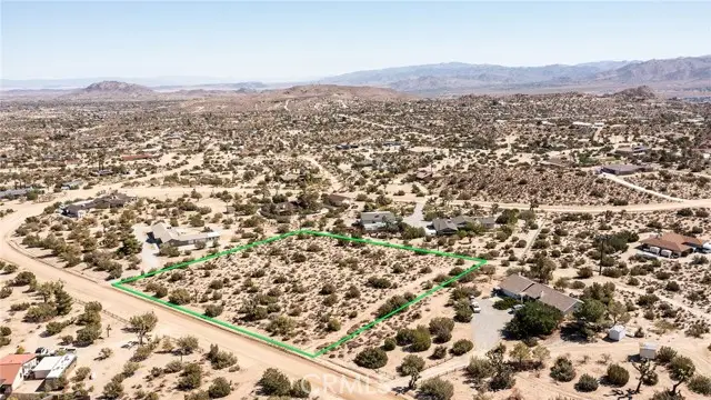 56600 Duarte Street, Yucca Valley, CA 92284 - Image #3