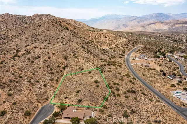 55700 Golden Bee Drive, Yucca Valley, CA 92284 - Image #3