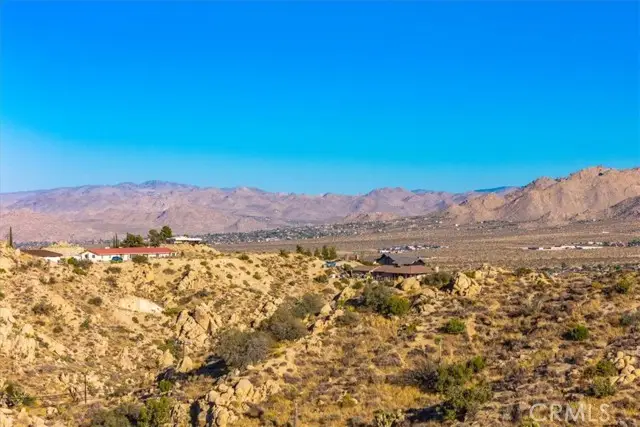 596 Buena Suerte Road, Yucca Valley, CA 92284 - Image #2