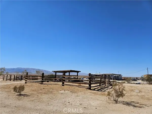 5451 Kuhns Rd, Twentynine Palms, CA 92277