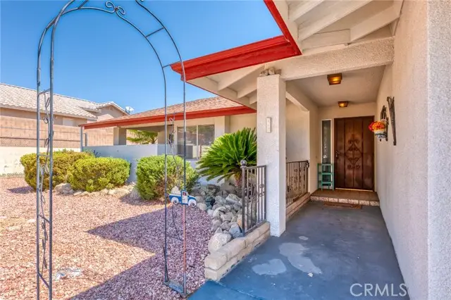 7515 Pinon Drive, Yucca Valley, CA 92284 - Image #3