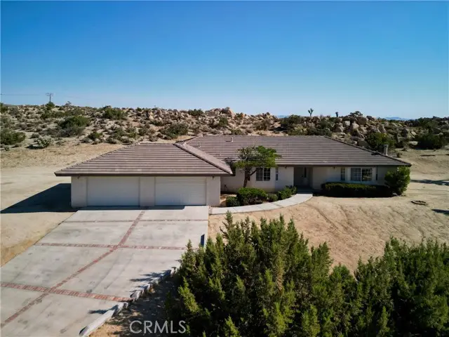 5601 Grand Avenue, Yucca Valley, CA 92284 - Image #2