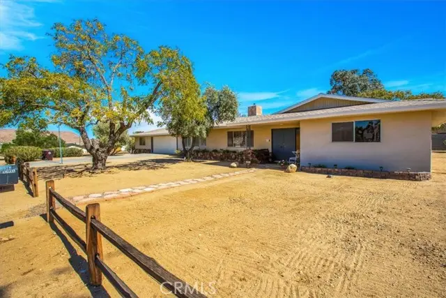 6919 Lennox Avenue, Yucca Valley, CA 92284 - Image #2