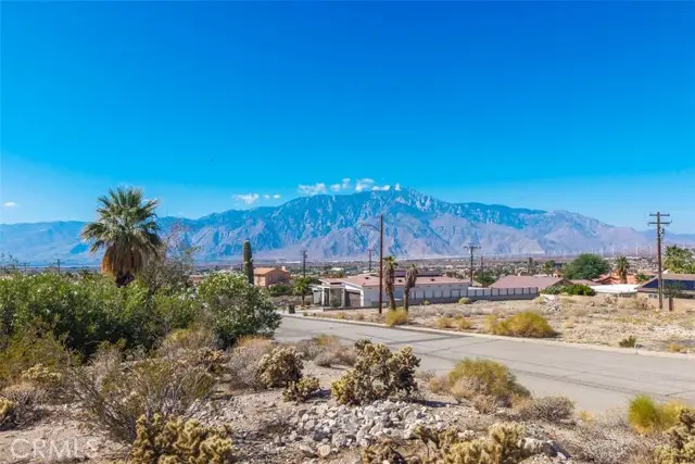 12 Casa Loma Rd, Desert Hot Springs, CA 92240 - Image #2
