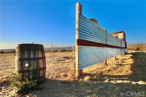 4594 Rice Avenue, Joshua Tree, CA 92252