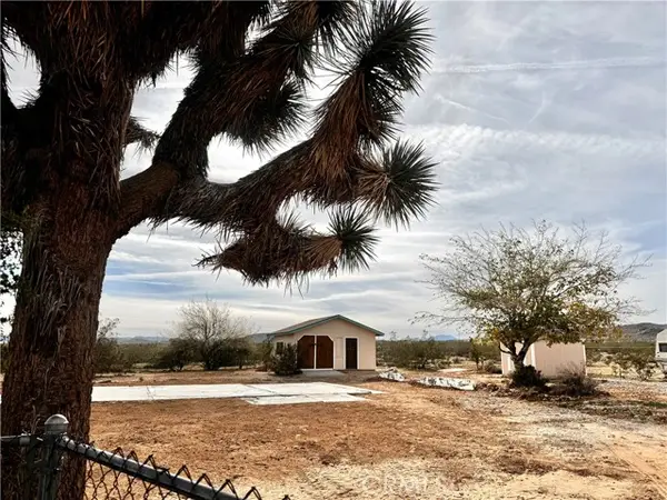 382 Bowman Trail, Landers, CA 92285