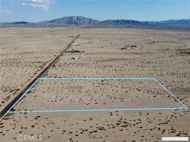 4200 Pinto Mountain Road, Twentynine Palms, CA 92277 - Image #3