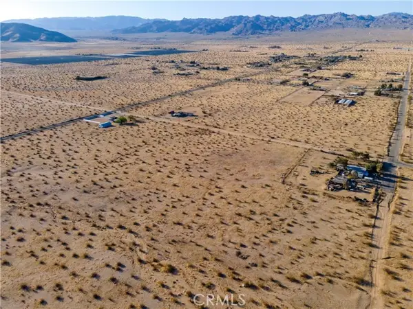 5 Sunflower Road, Joshua Tree, CA 92252