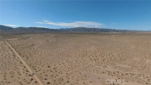 5422 Pinto Mountain Road, Twentynine Palms, CA 92277 - Image #2
