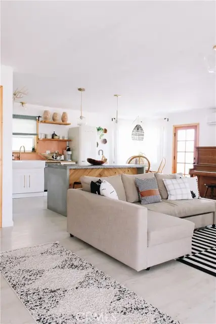 6884 Park Boulevard, Joshua Tree, CA 92252 - Image #2