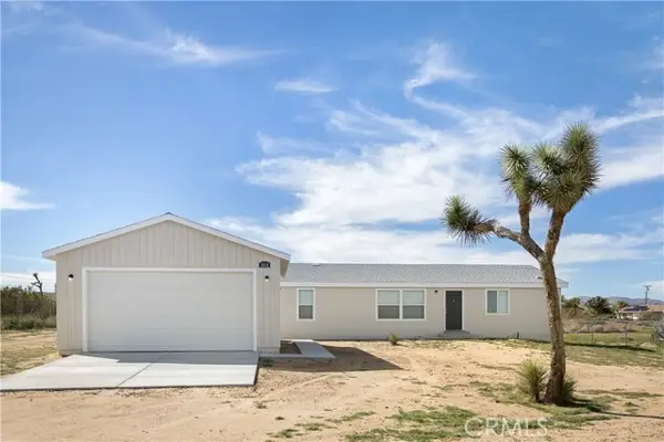 3614 Surrey Avenue, Yucca Valley, CA 92284