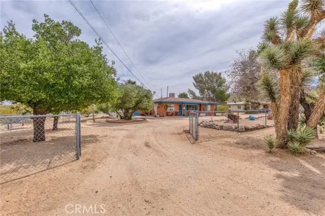 7625 Joshua View, Yucca Valley, CA 92284 - #1