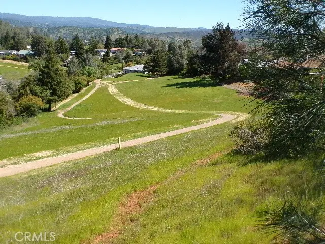 10450 Sunset Ridge Dr, Kelseyville, CA 95451 - Image #3