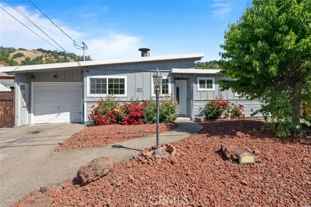 12762 Shoreview Drive, Clearlake Oaks, CA 95423 - Image #1