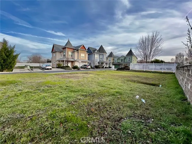 2021 Hampton, Lakeport, CA 95453 - #2