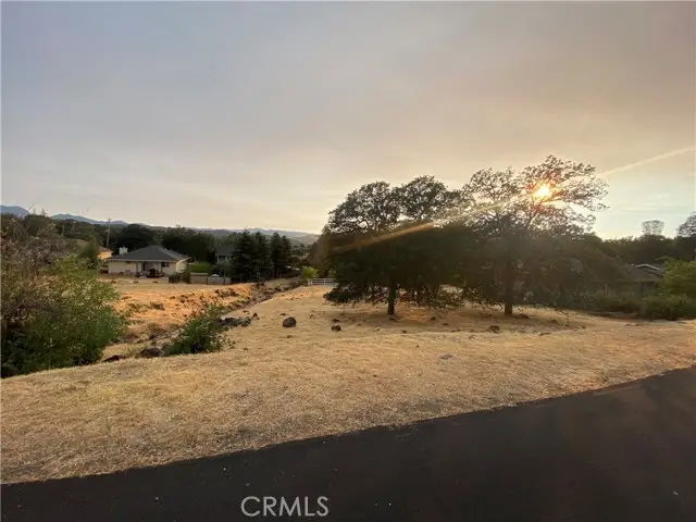 18765 Oak Grove Road, Hidden Valley Lake, CA 95467 - Image #2