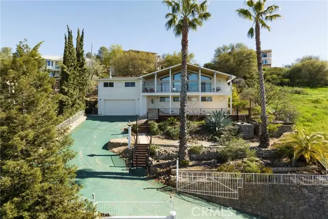 17431 Greenridge Road, Hidden Valley Lake, CA 95467 - Image #2