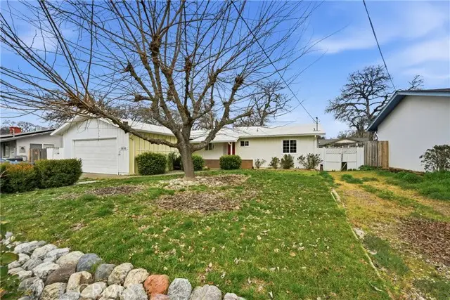 15050 Lakeview Way, Clearlake, CA 95422 - #3