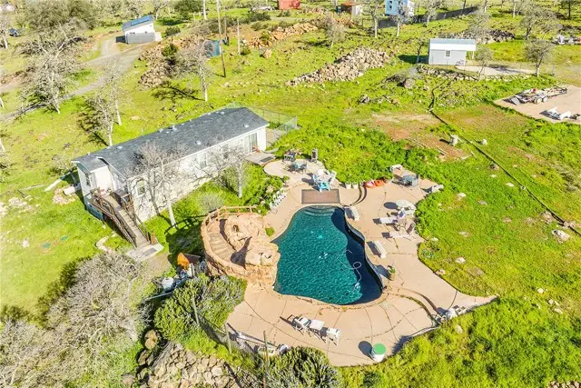 21054 Yankee Valley Road, Hidden Valley Lake, CA 95467 - Image #2