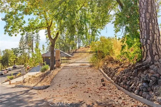 585 Valstream Drive, Paradise, CA 95969 - Image #1