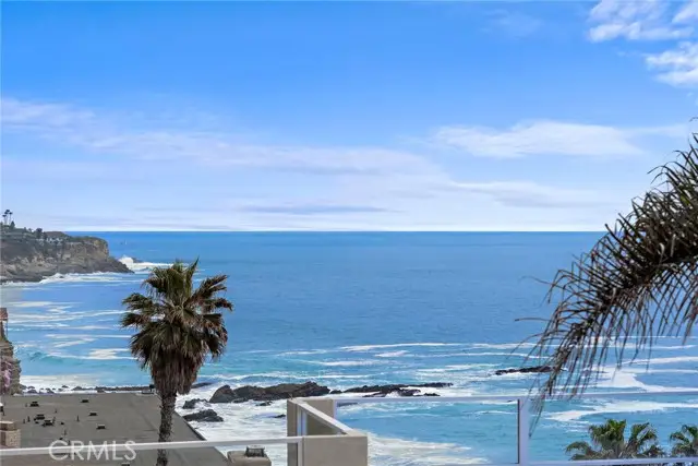 31678 Seacliff Drive, Laguna Beach, CA 92651 - Image #1