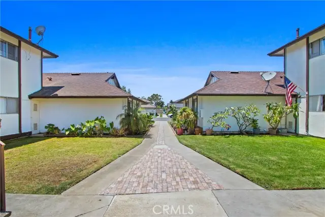 18702 Demion Lane, Huntington Beach, CA 92646 - Image #3